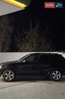 Внедорожник / Кроссовер BMW X5 2000 в Сумах