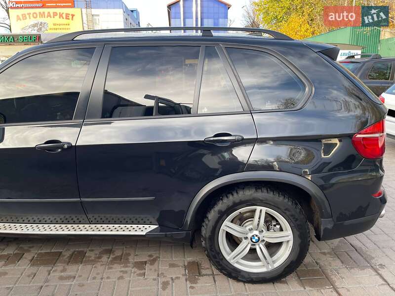 Позашляховик / Кросовер BMW X5 2011 в Києві фото 8 Позашляховик / Кросовер BMW X5 2011 в Києві
