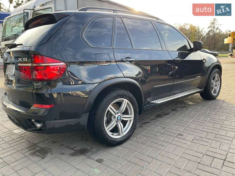 Позашляховик / Кросовер BMW X5 2011 в Києві фото 19 Позашляховик / Кросовер BMW X5 2011 в Києві