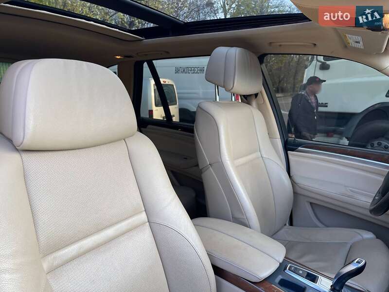 Позашляховик / Кросовер BMW X5 2011 в Києві фото 37 Позашляховик / Кросовер BMW X5 2011 в Києві