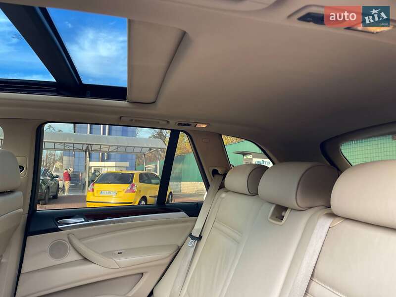 Позашляховик / Кросовер BMW X5 2011 в Києві фото 46 Позашляховик / Кросовер BMW X5 2011 в Києві