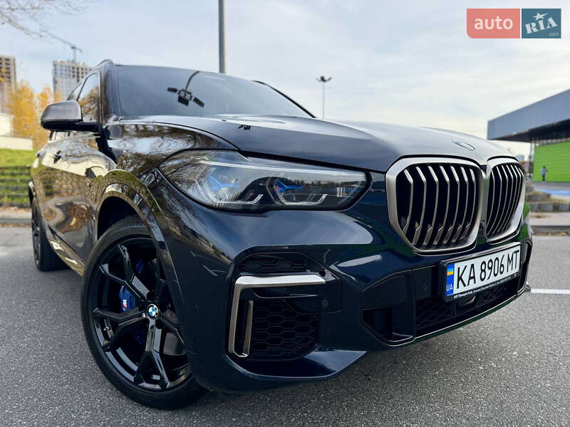 Внедорожник / Кроссовер BMW X5 2022 в Киеве