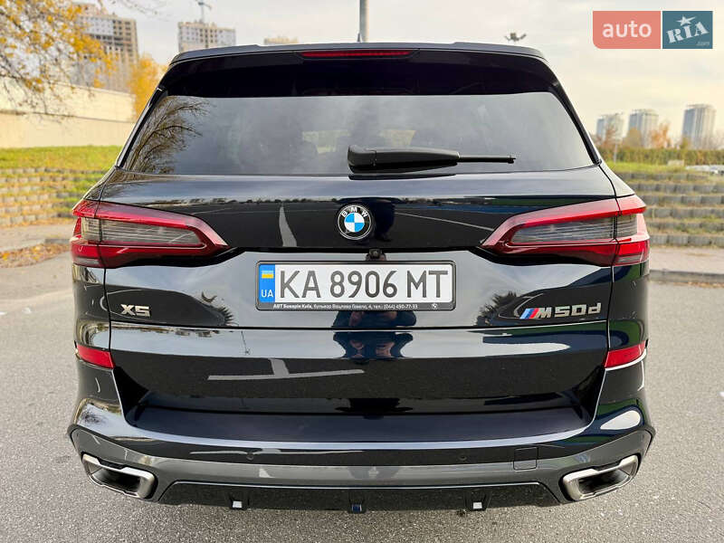 Внедорожник / Кроссовер BMW X5 2022 в Киеве