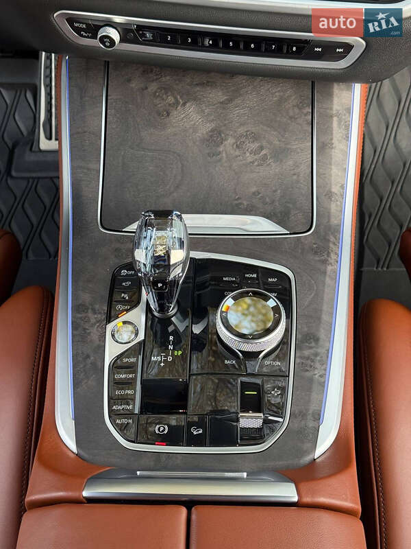 Внедорожник / Кроссовер BMW X5 2022 в Киеве