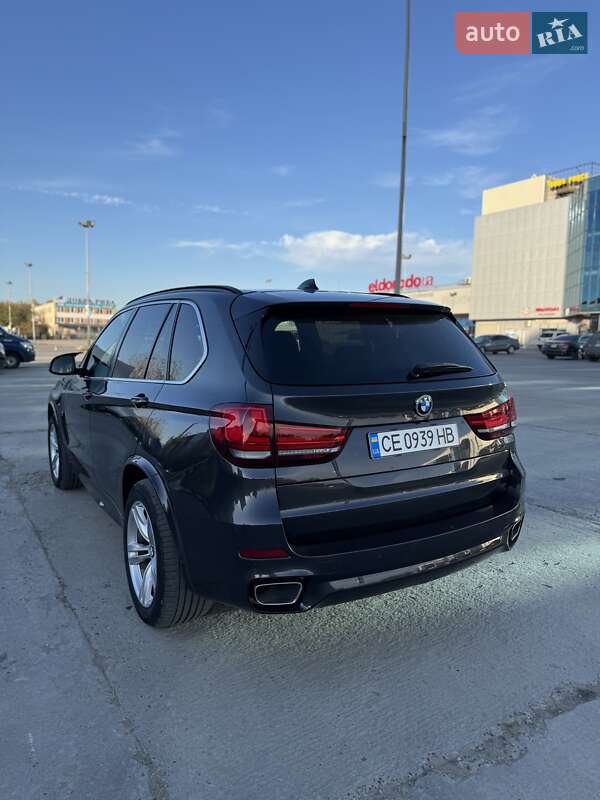 Внедорожник / Кроссовер BMW X5 2018 в Черновцах