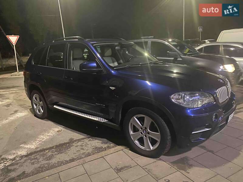 Внедорожник / Кроссовер BMW X5 2012 в Чернигове фото 44 Внедорожник / Кроссовер BMW X5 2012 в Чернигове