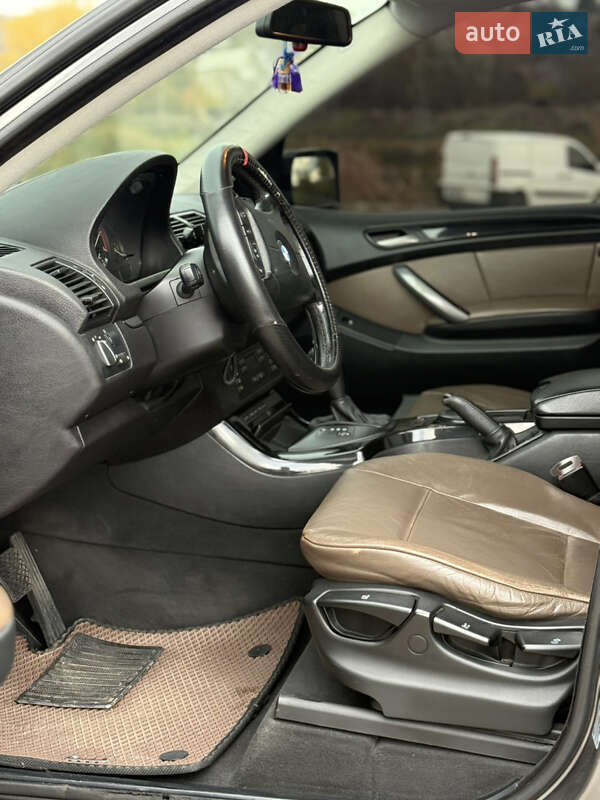 Внедорожник / Кроссовер BMW X5 2004 в Вознесенске