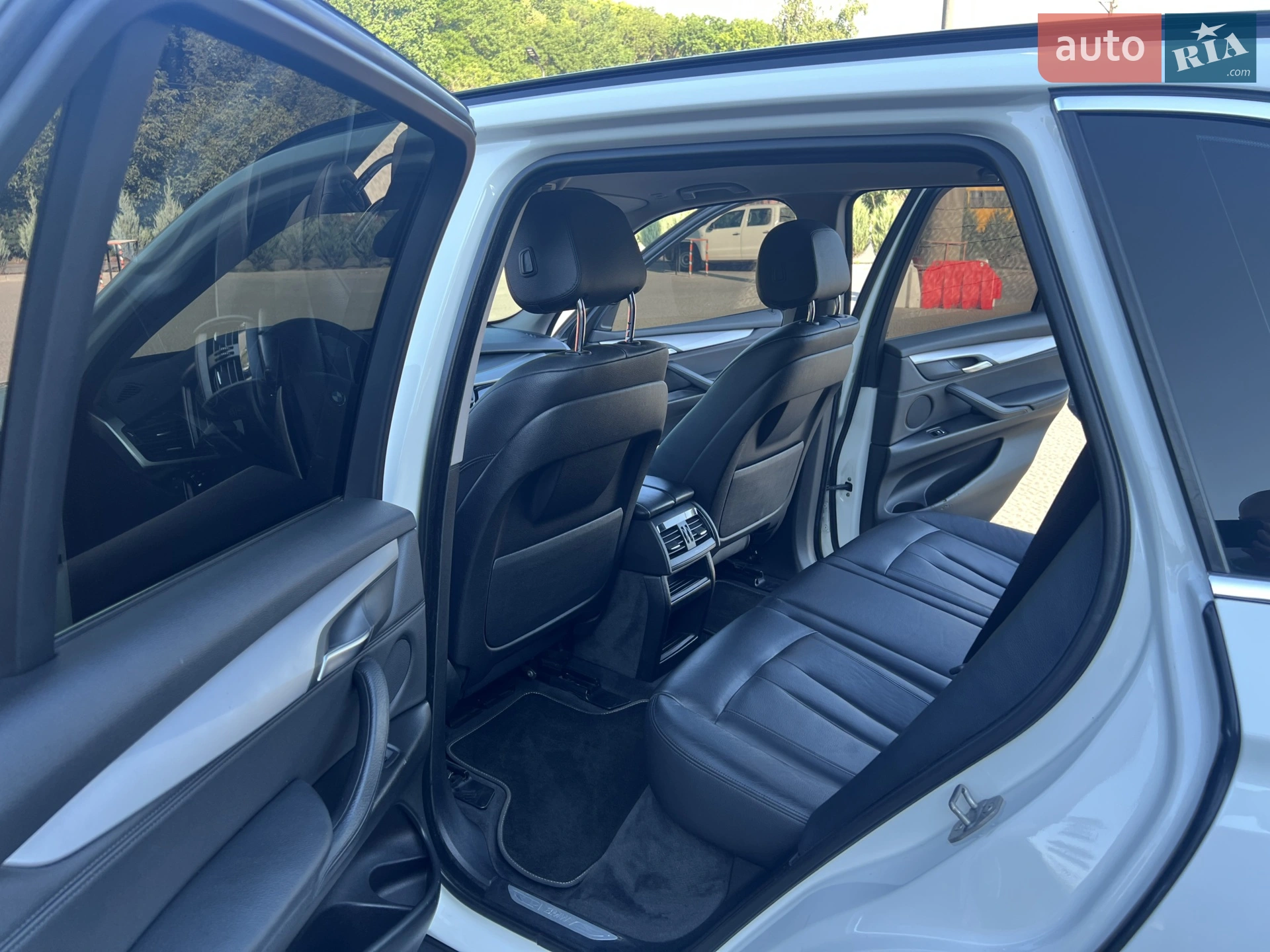 2014 BMW X5 - мініатюра 9