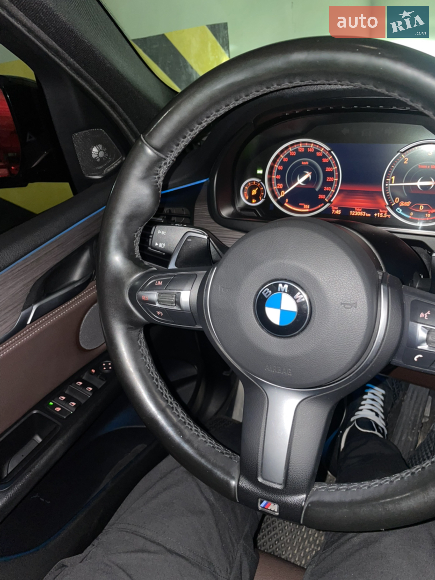 2017 BMW X5 - мініатюра 34