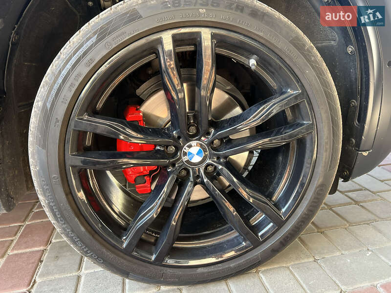 Внедорожник / Кроссовер BMW X5 2018 в Николаеве