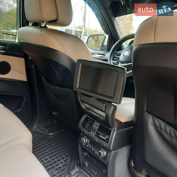 Внедорожник / Кроссовер BMW X5 2012 в Одессе