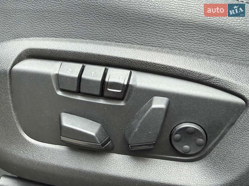 Позашляховик / Кросовер BMW X5 2018 в Дніпрі фото 13 Позашляховик / Кросовер BMW X5 2018 в Дніпрі