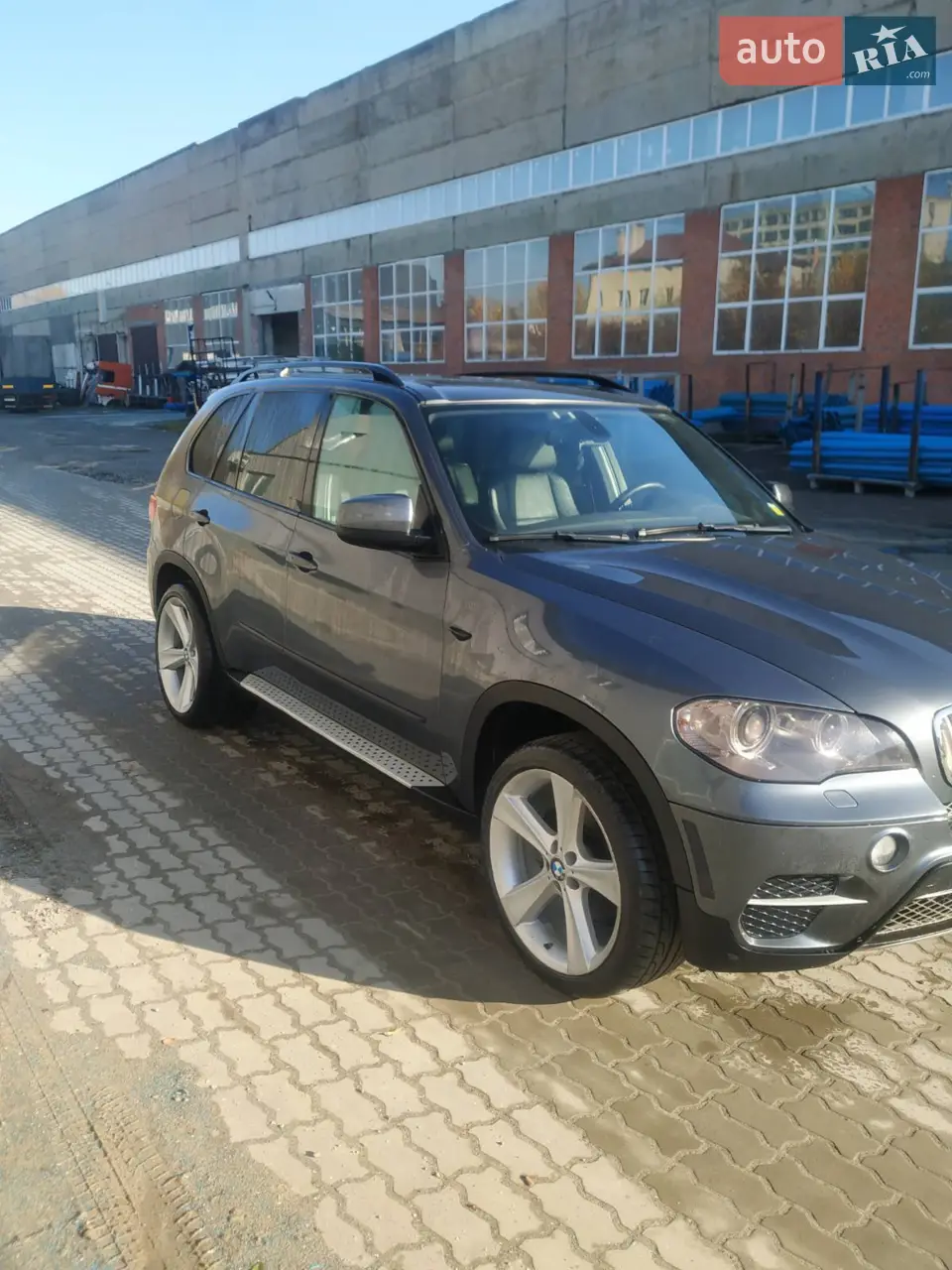 2011 BMW X5 - мініатюра 13
