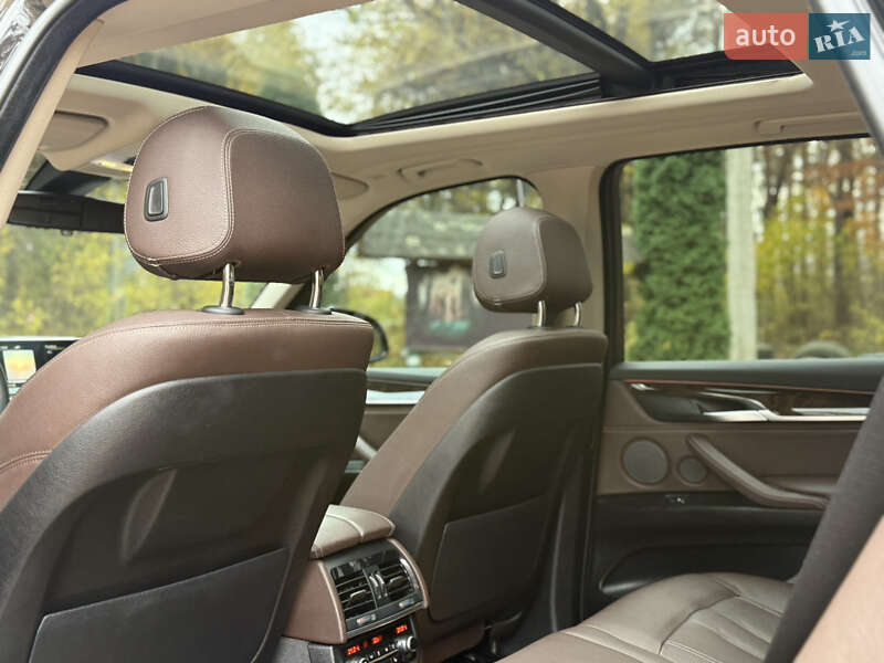 Внедорожник / Кроссовер BMW X5 2015 в Дрогобыче