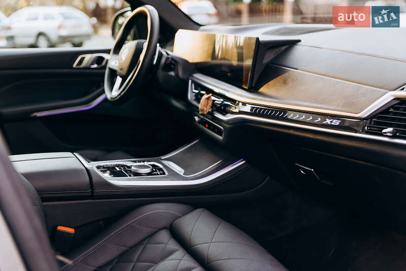 Внедорожник / Кроссовер BMW X5 2024 в Самборе