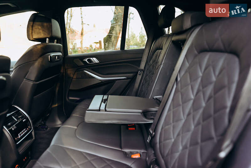 Внедорожник / Кроссовер BMW X5 2024 в Самборе