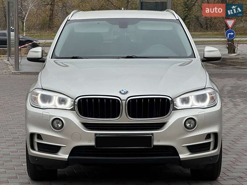 Внедорожник / Кроссовер BMW X5 2015 в Запорожье