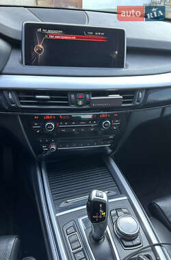 Внедорожник / Кроссовер BMW X5 2014 в Ровно