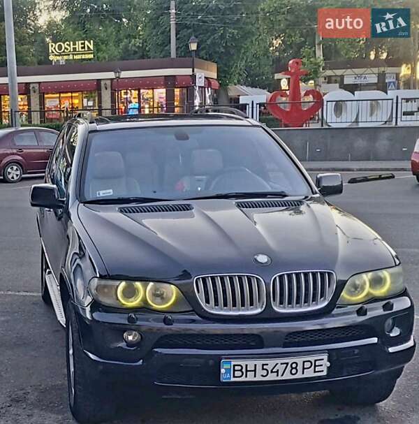 Внедорожник / Кроссовер BMW X5 2004 в Одессе