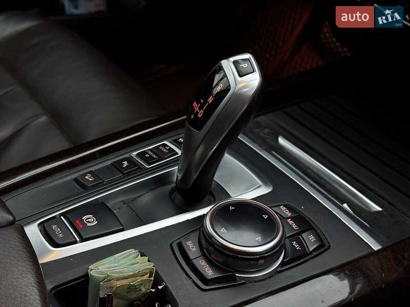 Внедорожник / Кроссовер BMW X5 2014 в Киеве фото 37 Внедорожник / Кроссовер BMW X5 2014 в Киеве