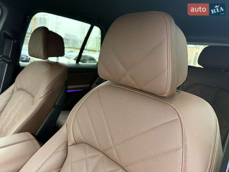 Внедорожник / Кроссовер BMW X5 2023 в Киеве