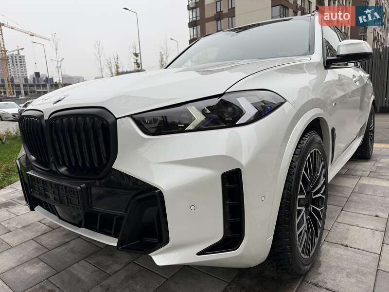 Внедорожник / Кроссовер BMW X5 2023 в Киеве