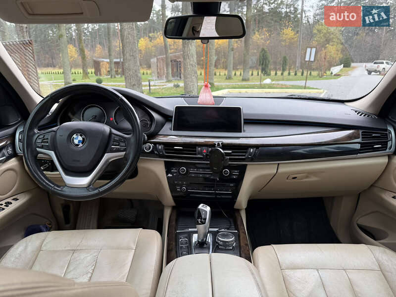 Внедорожник / Кроссовер BMW X5 2015 в Шепетовке
