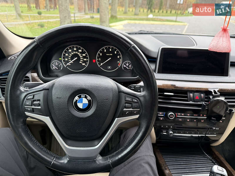 Внедорожник / Кроссовер BMW X5 2015 в Шепетовке