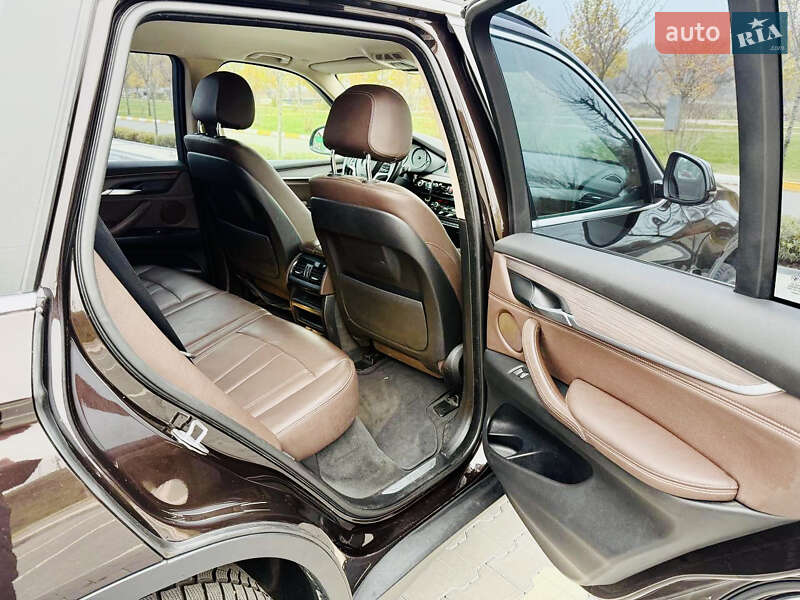 Внедорожник / Кроссовер BMW X5 2016 в Киеве