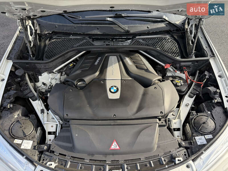 Позашляховик / Кросовер BMW X5 2015 в Хусті