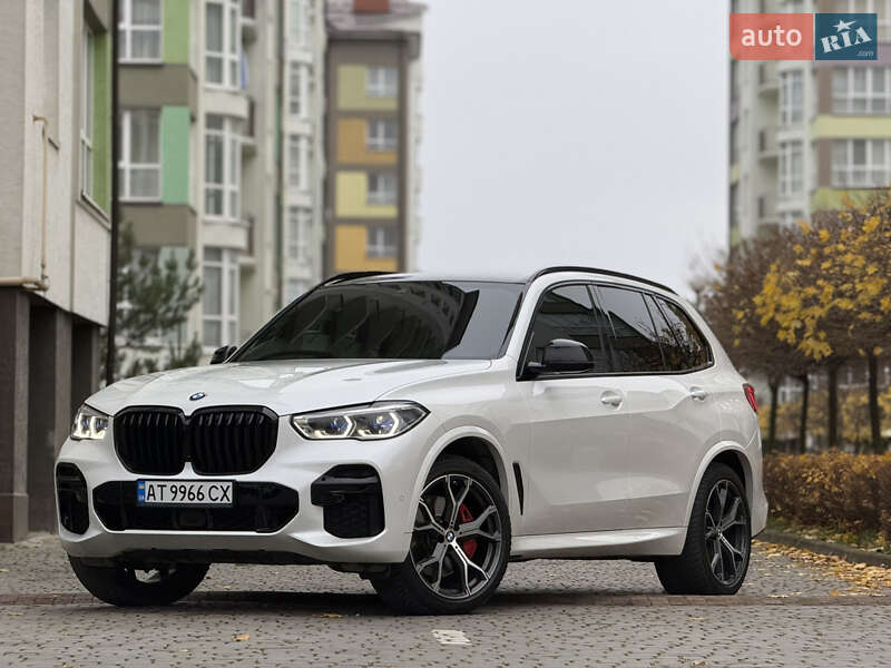 Внедорожник / Кроссовер BMW X5 2022 в Ивано-Франковске
