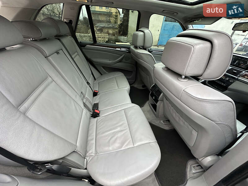 Внедорожник / Кроссовер BMW X5 2008 в Львове