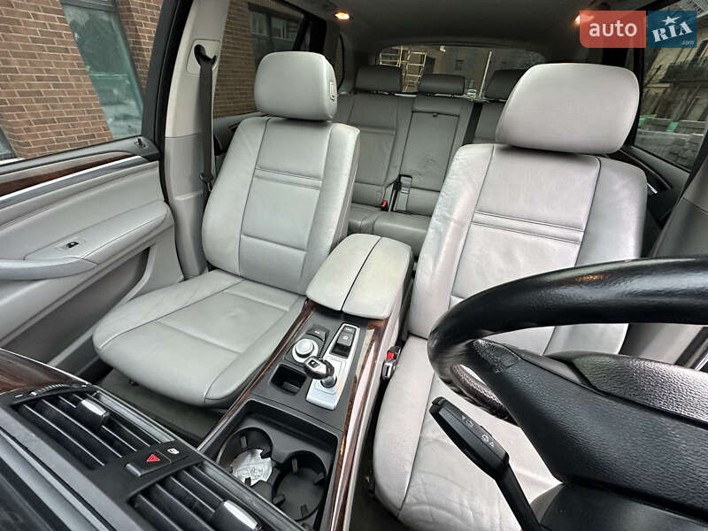Внедорожник / Кроссовер BMW X5 2008 в Львове
