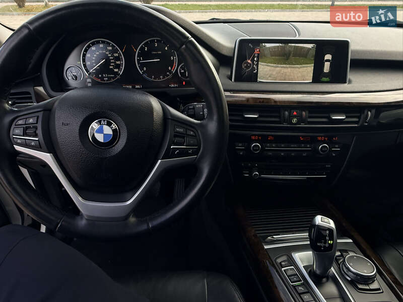 Внедорожник / Кроссовер BMW X5 2015 в Ивано-Франковске