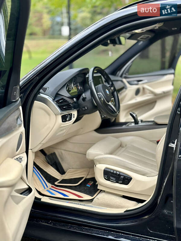 Внедорожник / Кроссовер BMW X5 2013 в Киеве