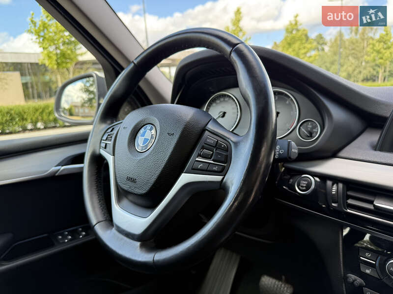Позашляховик / Кросовер BMW X5 2016 в Ірпені