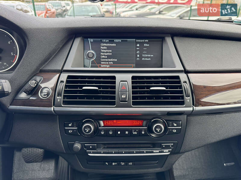 Внедорожник / Кроссовер BMW X5 2013 в Киеве