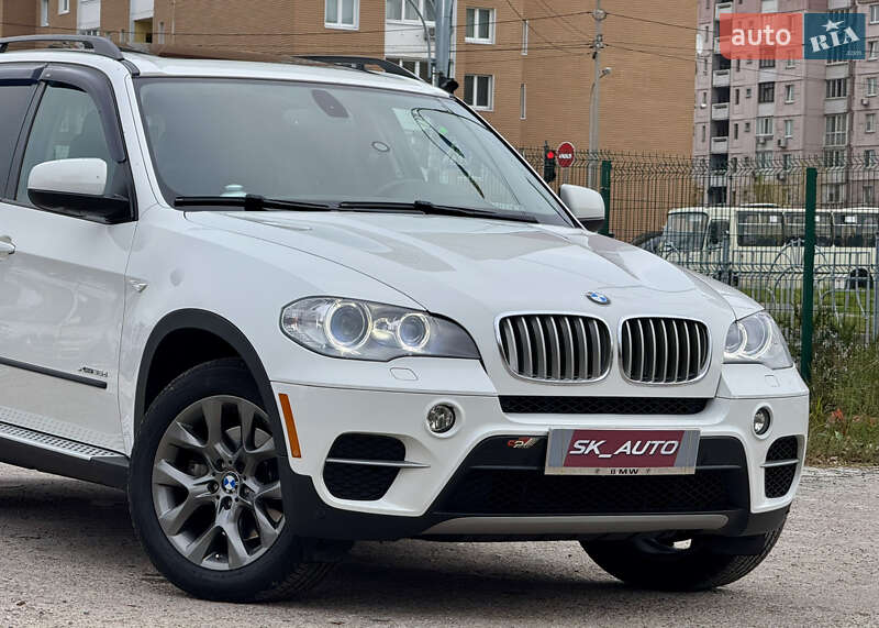 Внедорожник / Кроссовер BMW X5 2013 в Киеве
