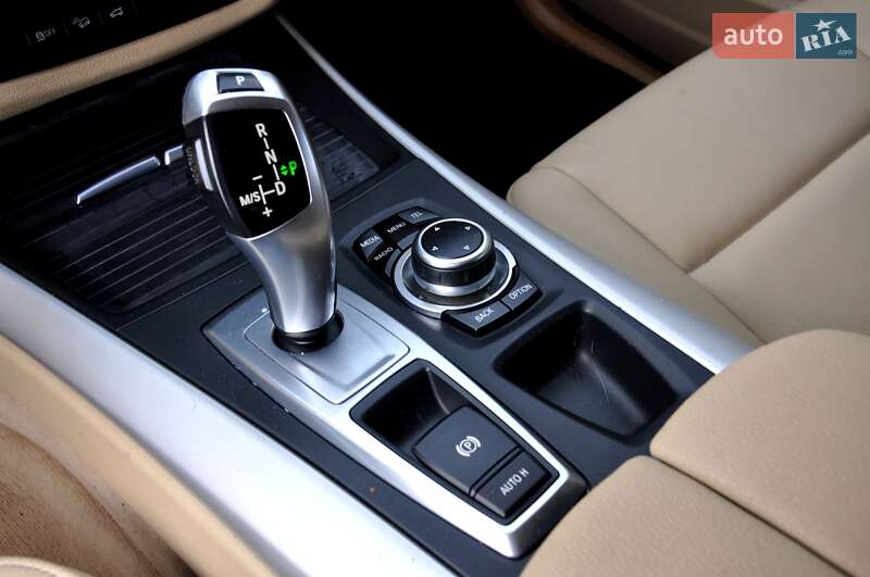 Внедорожник / Кроссовер BMW X5 2013 в Львове