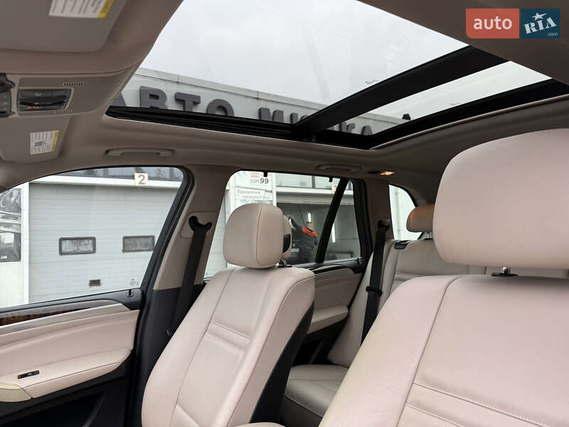 Внедорожник / Кроссовер BMW X5 2011 в Виннице
