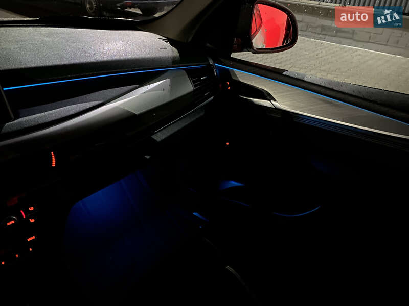 Позашляховик / Кросовер BMW X5 2014 в Ужгороді