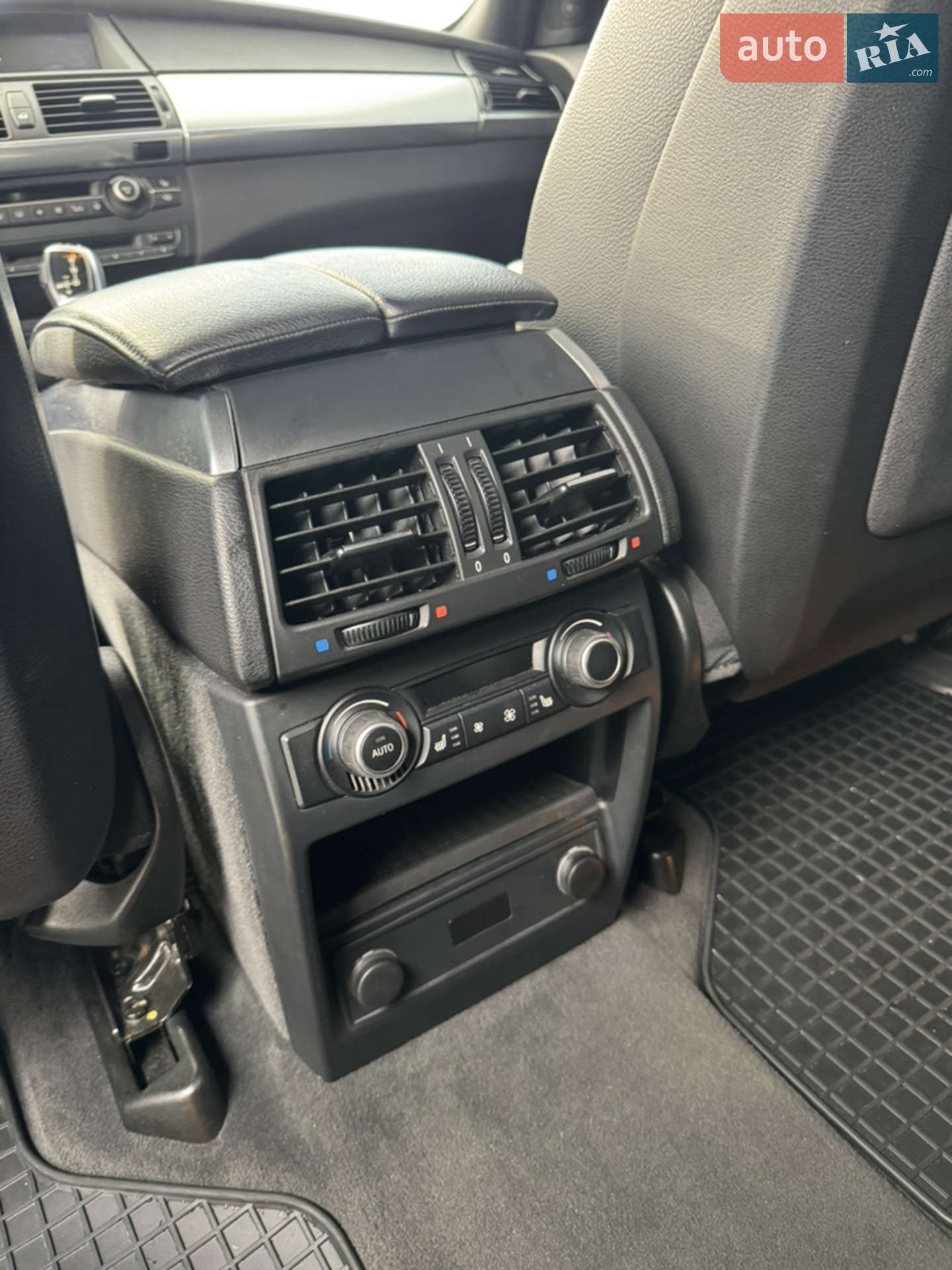 2011 BMW X5 - мініатюра 45