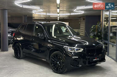 Внедорожник / Кроссовер BMW X5 2021 в Одессе