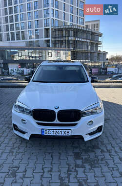 Позашляховик / Кросовер BMW X5 2015 в Львові