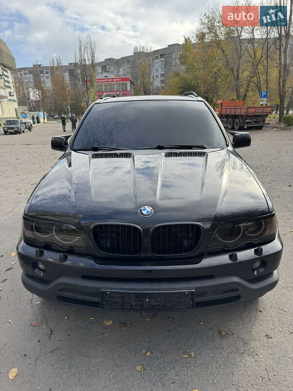 Внедорожник / Кроссовер BMW X5 2001 в Николаеве