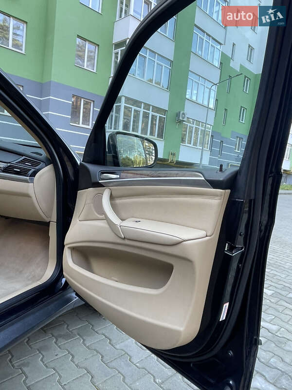 Внедорожник / Кроссовер BMW X5 2013 в Новояворовске фото 35 Внедорожник / Кроссовер BMW X5 2013 в Новояворовске