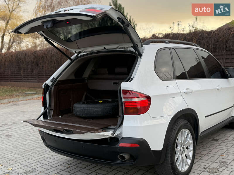 Внедорожник / Кроссовер BMW X5 2008 в Днепре фото 8 Внедорожник / Кроссовер BMW X5 2008 в Днепре
