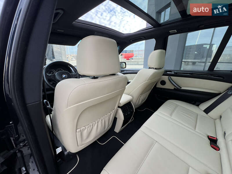 Внедорожник / Кроссовер BMW X5 2005 в Ивано-Франковске