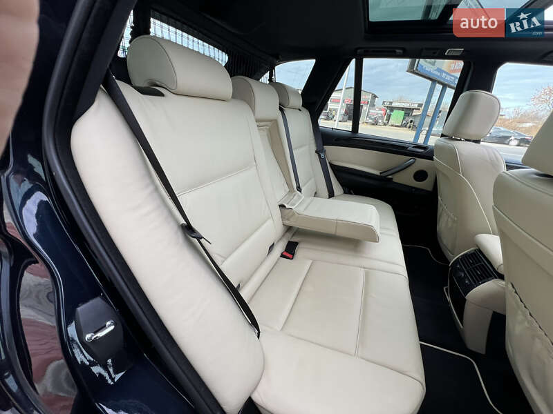 Внедорожник / Кроссовер BMW X5 2005 в Ивано-Франковске