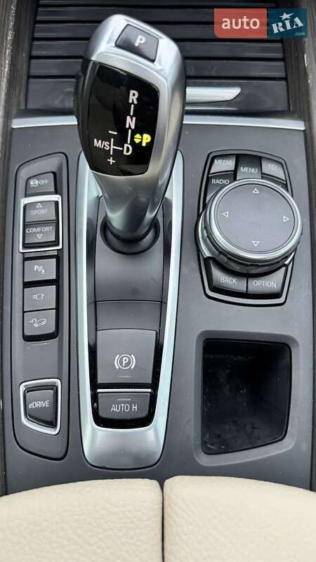 Внедорожник / Кроссовер BMW X5 2016 в Киеве